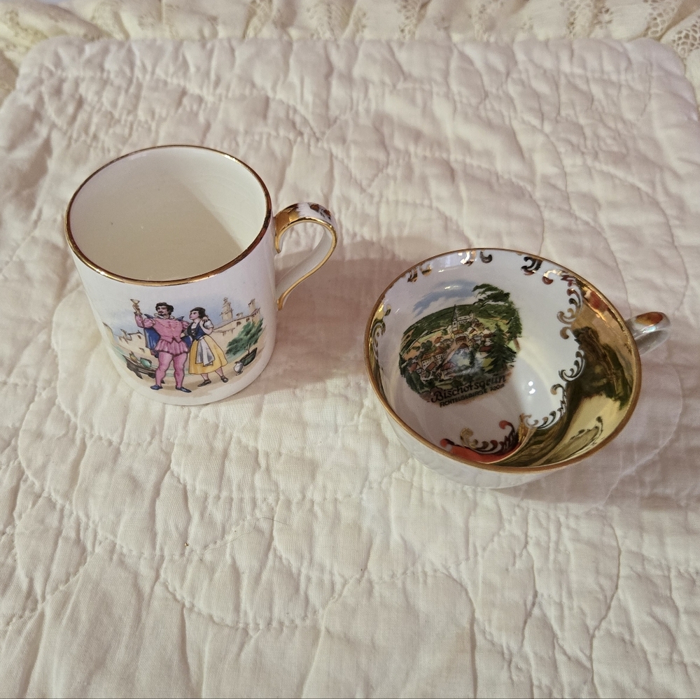 Set/2 Vintage Collectible Demitasse/Espresso Cups